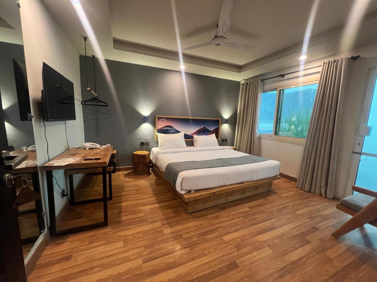 Eat And Read Hotel 스카르두 외부 사진